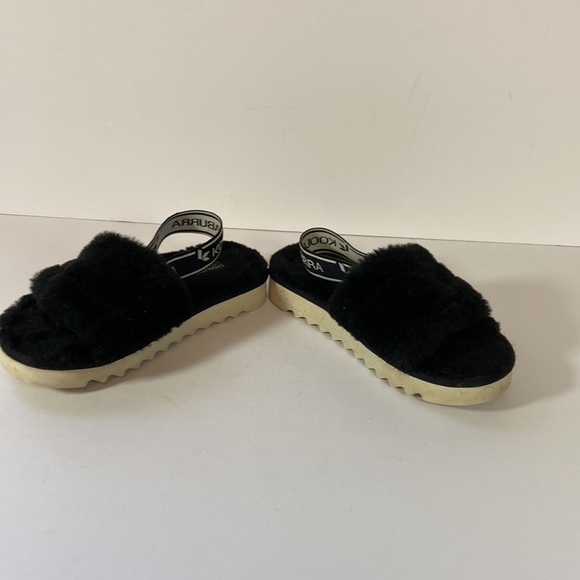 UGG Koolaburra Fuzz’n Girls Slides Sandals - Picture 4 of 15